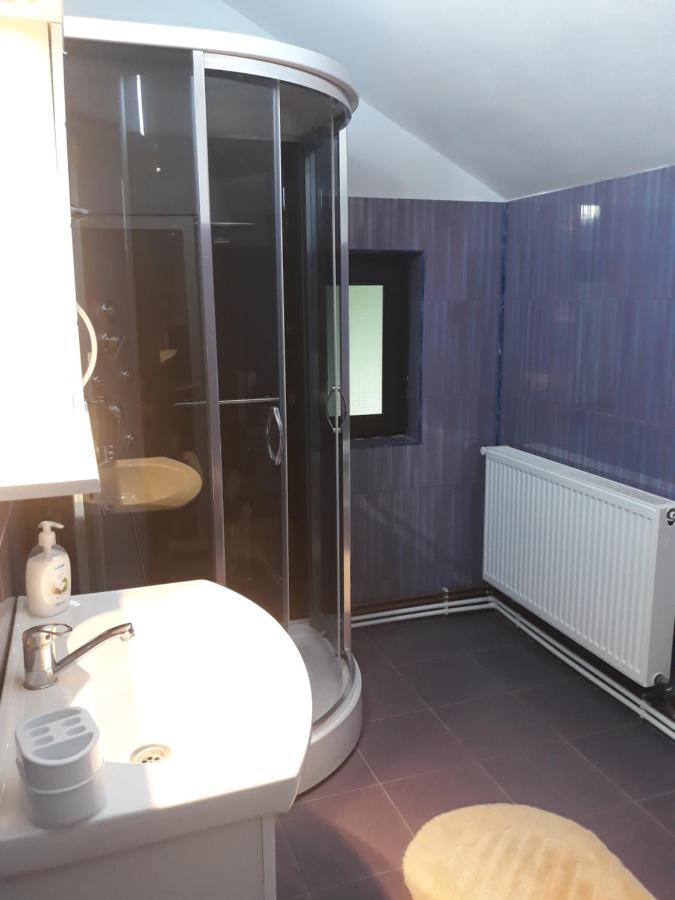 Casa Mariana - Comuna Arefu, Transfagarasan Căpăţîneni-Ungureni Esterno foto